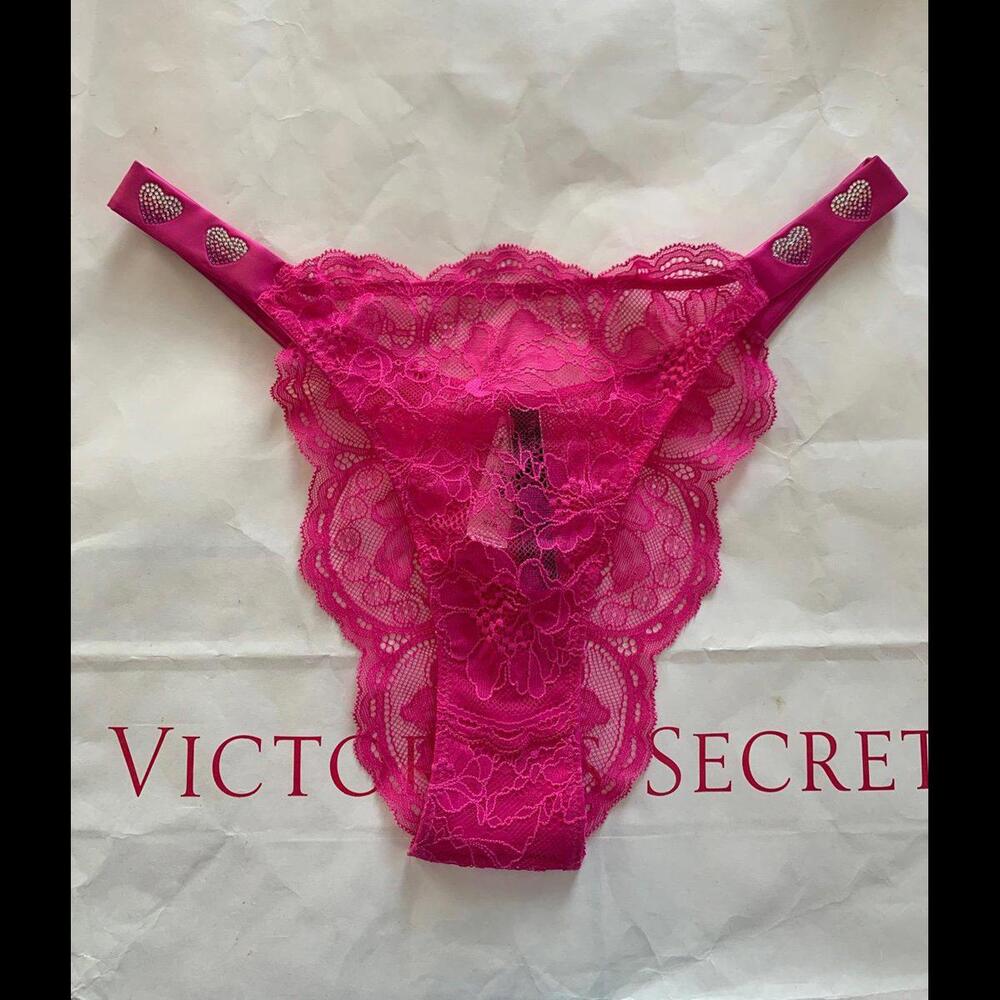 NWT Victoria's Secret Panty Size Medium
